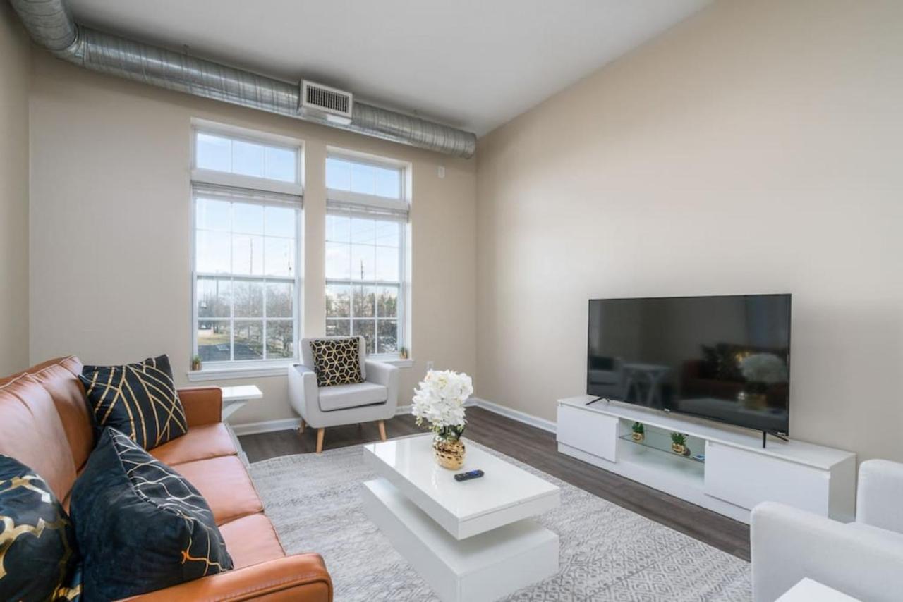 Private Bedroom Downtown Indy - Shared Appartement *